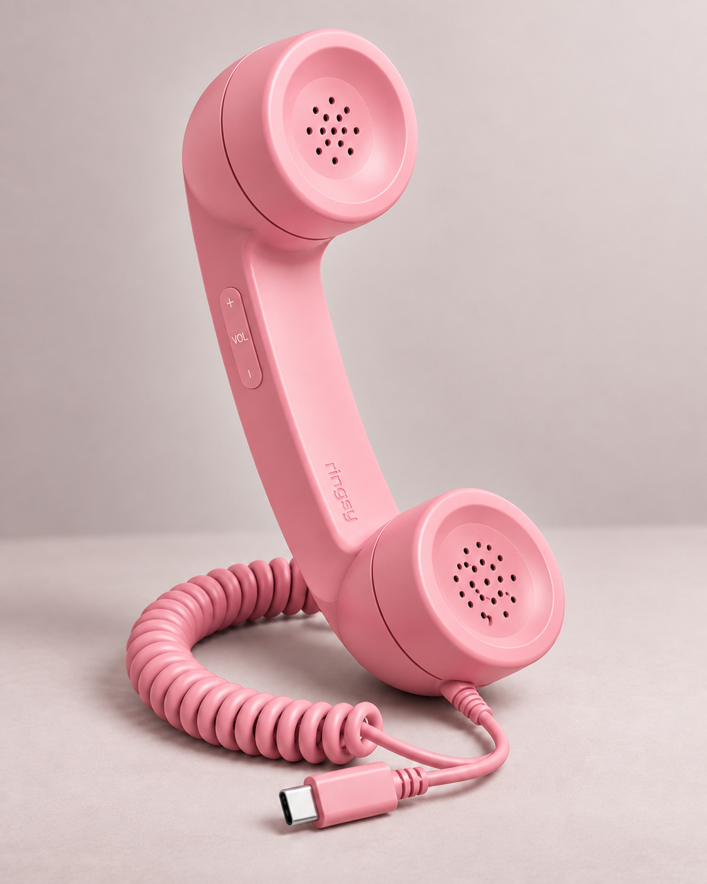 Pink Ringsy retro handset with USB-C cable